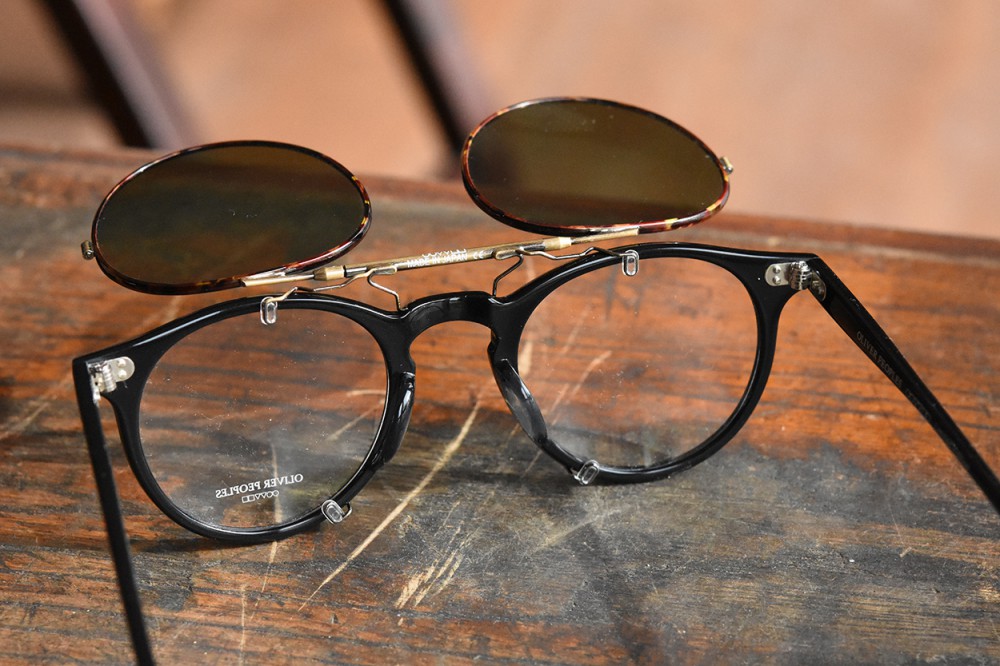 オリバーピープルズ(OLIVER PEOPLES)のクリップオンサングラス入荷し